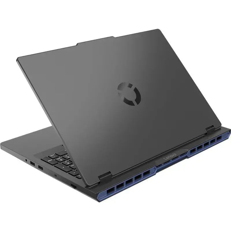 Notebook Lenovo gris para gaming con ventilación trasera, tecnología Tecatech Uruguay