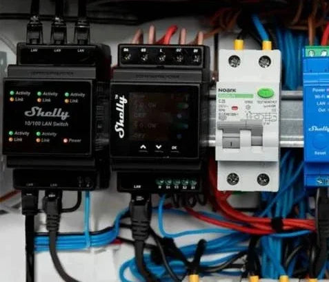 Switch LAN Shelly 5 puertos RJ-45 DIN - Tecatech-uy