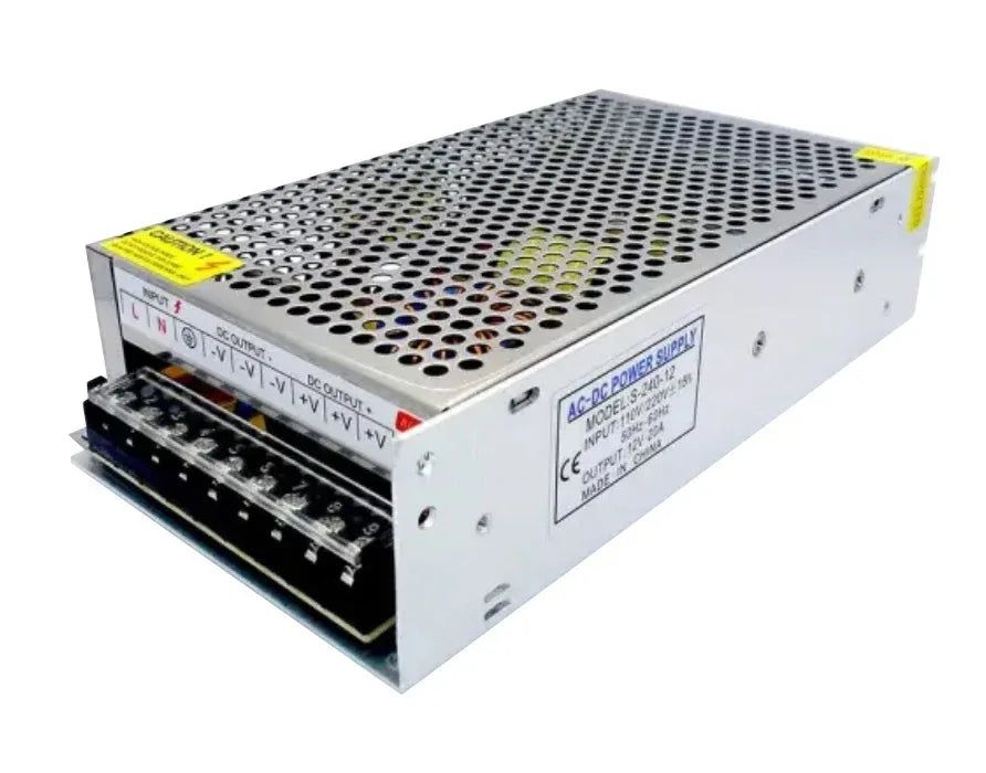 Fuente metálica conmutada NRG+ 12V 20A - Tecatech-uy