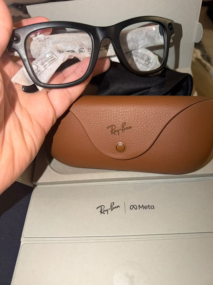 Lentes Inteligentes Ray-Ban Meta Wayfarer (RW4012) - Como Nuevos (Caja Abierta / Open Box)