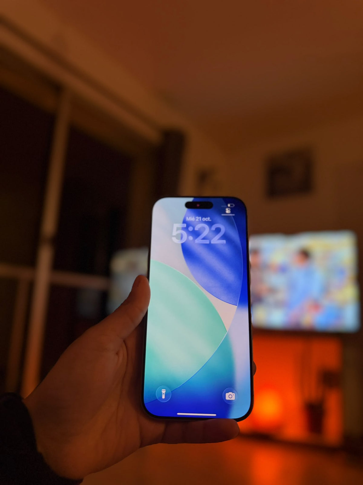 Apple iPhone 17 256GB Mist Blue (Con detalles)
