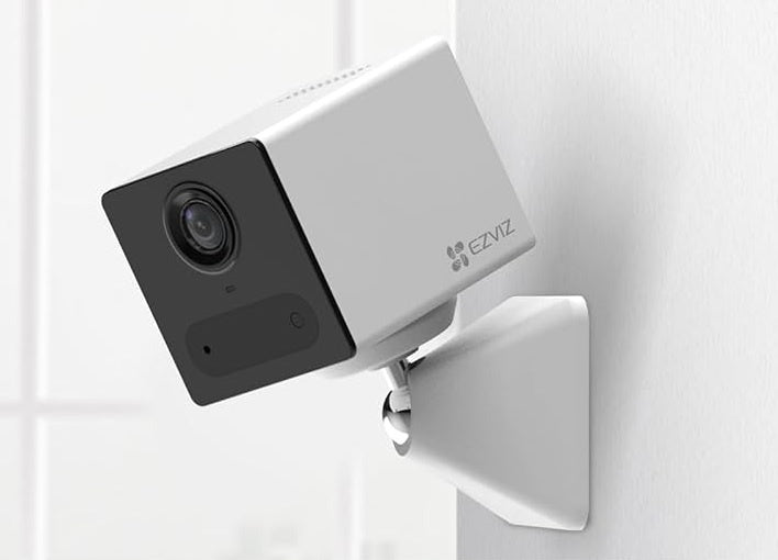 Camara 4G Ezviz CB2 2K 3MP blanca con PowerBank